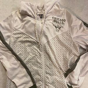Chicago Bulls zip up hoodie